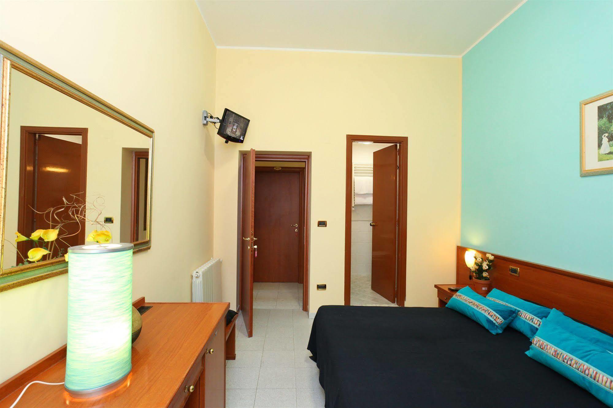 Hotel Pisa Řím Exteriér fotografie